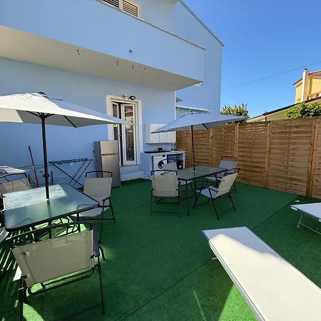 Frem 招待所 普拉亚·阿马勒