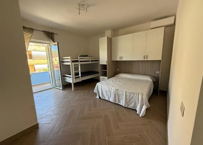 Konukevi Frem Praia a Mare